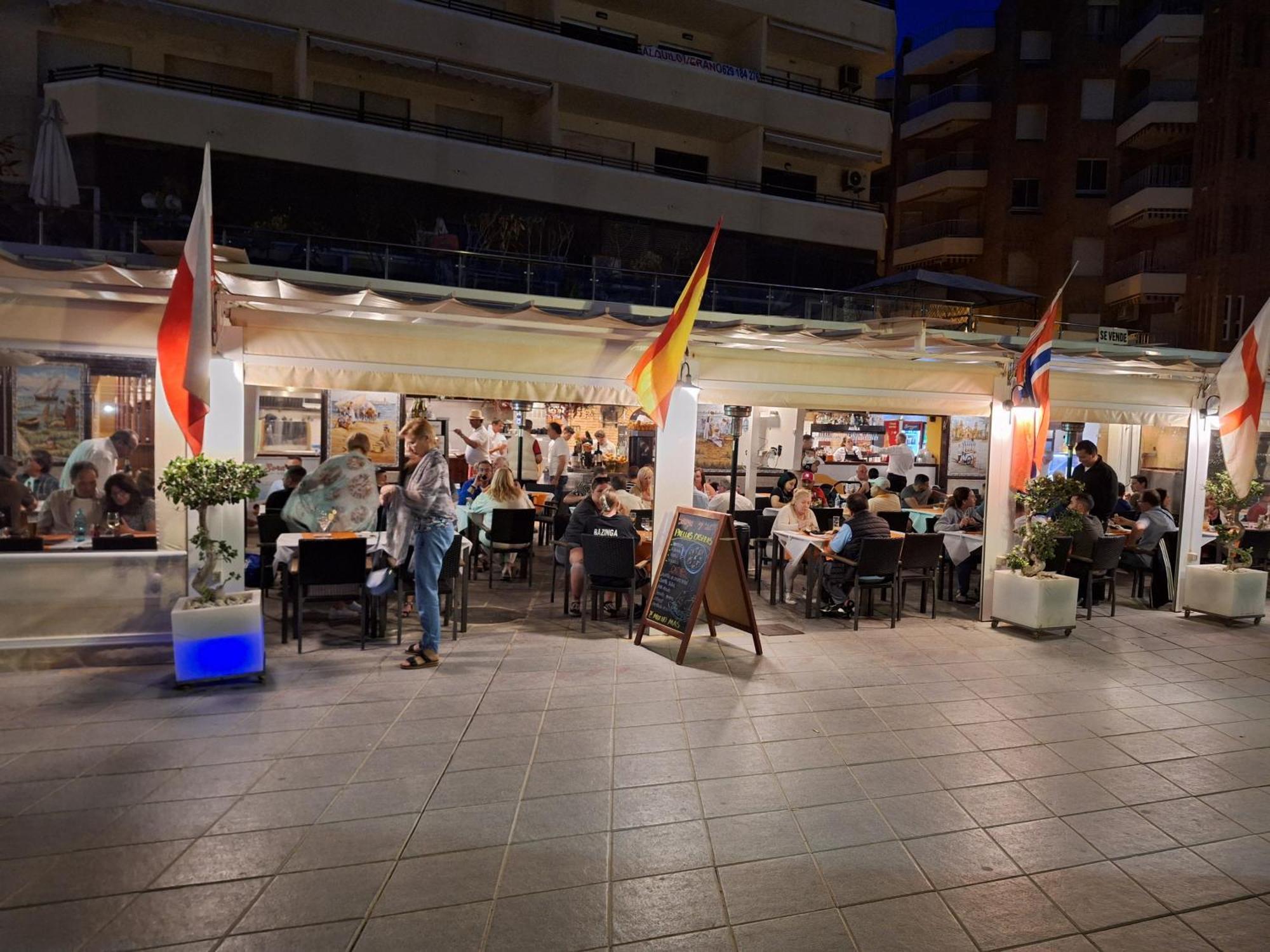 Apartamento 1A Linea Anri Torrevieja Exterior photo